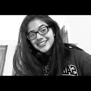 Meet your Posher, Emely